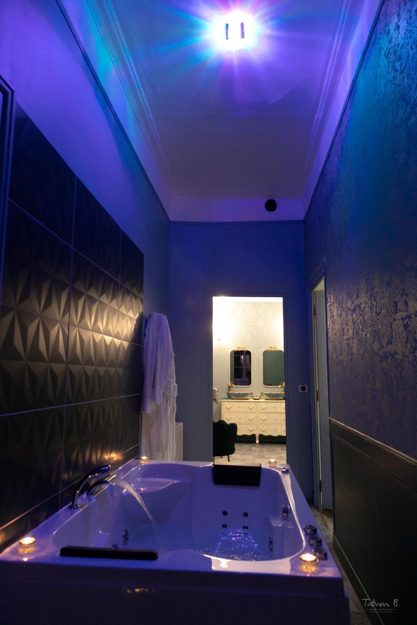 Chateau L' Escale Saint-Herblon 部屋 写真